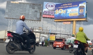 Hô biến cổ động thành quảng cáo thương mại