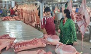 Chuyện lạ thị trường thịt heo cuối năm