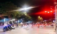 Hơn 50 “quái xế” gây náo loạn các tuyến phố, dùng hung khí đuổi đánh người dân