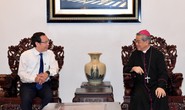 Bí thư Thành ủy TP HCM Nguyễn Văn Nên thăm, chúc mừng Giáng sinh