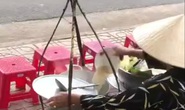 Làm rõ thông tin người bán hàng rong đổ thức ăn thừa vào nồi nước lèo