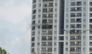 Cháy tòa nhà ở quận 11, cả trăm người tháo chạy