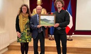 Hồi hương tranh vua Hàm Nghi vẽ khi bị lưu đày