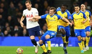 Thua sốc sân nhà, Tottenham lỡ cuộc đua Top 4