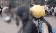 Clip: Một nữ sinh bị bạo hành, đập đầu xuống đất ngay giữa đường phố Đà Nẵng