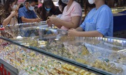 Giá vàng hôm nay 3-2: Tăng sắp chạm ngưỡng 1.810 USD/ounce