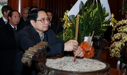 Thủ tướng dâng hương tưởng niệm Chủ tịch Hồ Chí Minh tại Khu Di tích Kim Liên