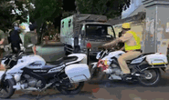Clip công an đến khám xét nhà bà Nguyễn Phương Hằng