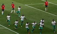 Mo Salah lại thua Sadio Mane, Ai Cập trao vé  World Cup cho Senegal