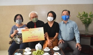 Mai Vàng nhân ái thăm nhạc sĩ Trần Xuân Tiến