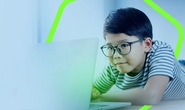 Phụ huynh cần hiểu và bảo vệ con khi con tiếp xúc sớm với internet