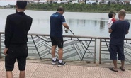 Cho U23 nghỉ tập, HLV Park Hang-seo đi câu cá