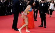 Những vụ quấy rối, gây sốc trên thảm đỏ Liên hoan phim Cannes