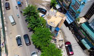 CLIP: Cận cảnh ngôi nhà 4 mặt tiền treo biển cho thuê ở Hà Nội