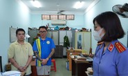 Bắt khẩn cấp hai kẻ tạt sơn ở quận Bình Tân, TP HCM