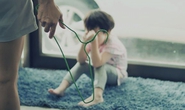 Bé gái 7 tuổi ở Bình Phước bị bạo hành: Căm phẫn và cảm ơn