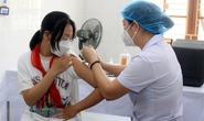 Sắp kết thúc chiến dịch, tỉ lệ tiêm mũi 2 vắc-xin Covid-19 cho trẻ nhiều nơi rất thấp