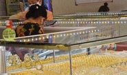 Giá vàng hôm nay 27-8: Thị trường trong nước ổn định