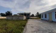 Nhà máy đắp chiếu, dân khát nước sạch