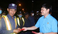 Tết muộn đêm 30 với đoàn viên, người lao động Khánh Hòa