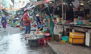 Rau xanh, cá, tôm đắt hàng vì chống ngán ngày Tết