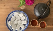 CUỘC THI VIẾT HƯƠNG VỊ TẾT: Gõ bánh phục linh, nhớ ngoại
