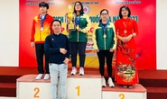 Nguyễn Hoàng Yến giành hai cúp vô địch cờ tướng