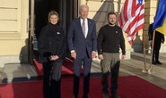 Tổng thống Joe Biden bất ngờ thăm Ukraine