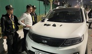 Kiểm tra xe ôtô, phát hiện nhiều súng, đạn và ma túy