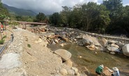Đà Nẵng: Yêu cầu tháo dỡ kè ngăn suối tại khu vực Suối Lương