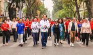 Ngọn đuốc SEA Games 32 diễu hành tại Việt Nam