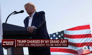 Tiết lộ danh tính chủ tọa phiên tòa, ông Donald Trump lo lắng “không công bằng”