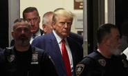 Ông Donald Trump “phản đòn” Bộ Tư pháp, FBI