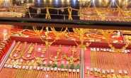 Giá vàng hôm nay 1-6: Tiếp tục đi lên