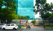 Xây nhà vệ sinh công cộng trên đất vàng