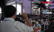 VIDEO: Vì sao tân sinh viên phải xếp hàng làm thủ tục nhập học từ tờ mờ sáng?
