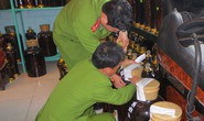 Phát hiện cả ngàn lít rượu ngâm quả cây thuốc phiện
