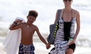 Heidi Klum lao ra biển cứu con trai