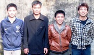 Bị truy đuổi, con bạc dùng gạch chọi vỡ đầu công an