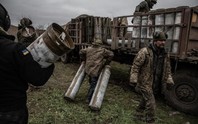 Ukraine định đánh lớn ở miền Đông, Tổng thống Nga sẽ thăm vùng sáp nhập