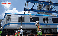 VIDEO: 2 đoàn tàu cuối cùng tuyến Metro số 1 về đến TP HCM