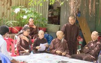 NÓNG: Lấy mẫu ADN trẻ em và người lớn tại “Tịnh thất Bồng Lai”