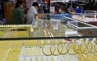 Giá vàng hôm nay 24-3: Vàng trong nước đang rẻ hơn thế giới
