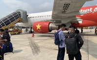 Kỳ thủ đội tuyển cờ tướng TP HCM tố vali bị rạch, phá khóa khi đi máy bay?