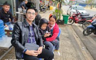 Thắm mãi những mùa ban