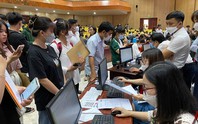 Đã xét tuyển online sao vẫn đòi nộp hồ sơ giấy?