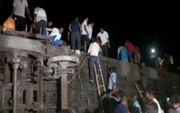 Tai nạn đường sắt kinh hoàng tại Ấn Độ, hơn 200 người thiệt mạng