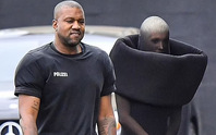 Sốc với thời trang vợ mới của rapper Kanye West