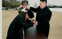 Lãnh đạo Triều Tiên tặng súng trường, ống nhòm cho quân đội