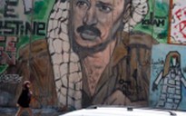 Lấy xong mẫu tử thi ông Arafat để điều tra